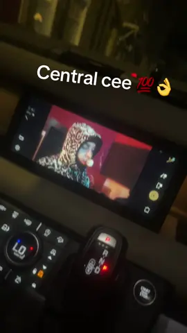 Central cee in motion no buffering 🎥📺💯 @CentralCee  Carplay De Lux #classic #hiphop #america #uk #youtube #netflix #fyp #foryou #car #carplay #plugandplayit #trendingvideo #carplaydelux #london #defender #defender110 #landrover #centralcee #rap #rapper #ukrap #ukrappers 