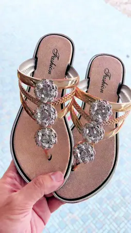 Selipar bertatah berlian wanita, kasut tepi laut, ringan, W kasual, luar, pantai, bahagian bawah rata, sandal berlian buatan #sandalwanita #sandalcantik #sandalringan #seliparperempuan #foryoupage #sandalmusimpanas 