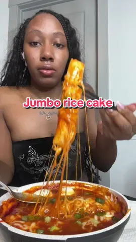 Jumbo #ttobokki help me get to 10k ❤️ #ricecake #fypage #fypシ゚viral #eggs #yummyfood #followers➕ #thankyou #support 
