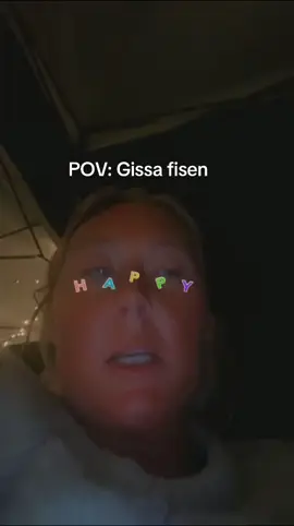 Lyssna efter andra fisen, mitt i prick 💨 #gissafisen #guessmyfart #fyp 