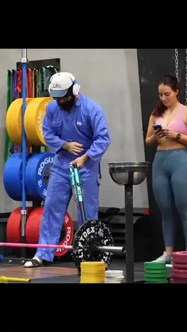 ANATOLY PRANKS ❤️🏋️  Follow my account 🏋️❤️ #manchesterunited #1m #tranding #gymnastics #fyppppppppppppppppppppppp #onemillionaudition #uk #onemillionaudition #anatolyprank #trandingvideo #dubai🇦🇪 #pakistan #usa #canada_life🇨🇦 #foryourpage 