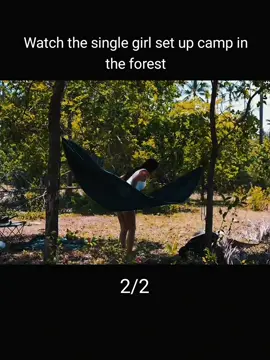 Watch the single girl set up camp in the forest#campinglife #survivalskills #asmrsounds #campinghacks #LifeHack #outdoorcamping #survivaltips 