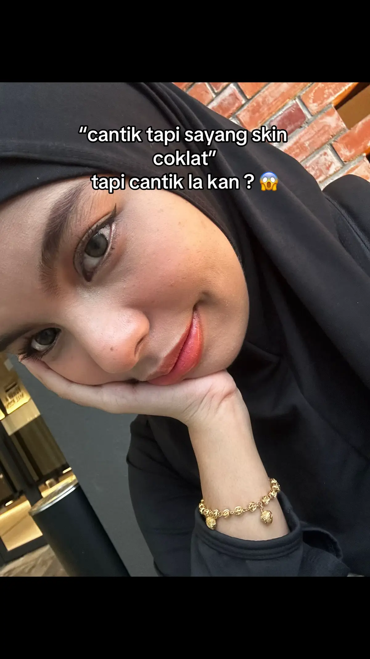 sorry kulit coklat pekat sikit tapi cantikk??