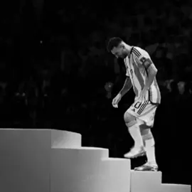 اعظم نهاية للمقارنة و حسم افضلية القوت🇦🇷🐐 #messi #ronaldo #worldcup2022 #fyp #viral 