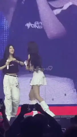 Eeaaa😭💃 #ruka #chiquita #babymonster #fanmeeting #bangkok #biduan #fyp 