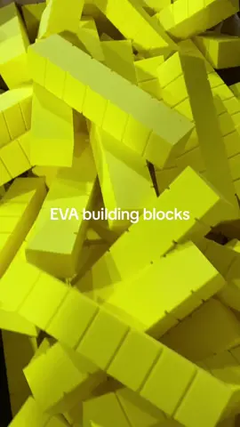 Production of real shot foam building blocks children's educational toys do not hurt hands toys.# Building blocks #Childrenseducationaltoybuildinblocks #Buildingblocks #EVAblocks #Sieves #EVAshapedproducts #Childrenstoyfoam #Buildingblocks #Sourcefactory #Professionalmanufacturers #Goodthingstoshare