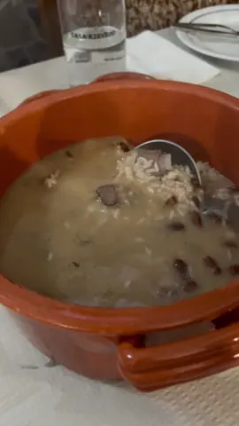 Sobre o arroz de costelos e arroz de febras ontem na casa Azevedo  #Meme #MemeCut 