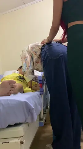 This was taken by my girlfriend a day before my mom died. Nabilinan na kame non ng doctor na makina nalang at gamot bumubuhay sakanya however, overtime, nagiging gulay lang lalo katawan niya. Kahit na ayaw na pasalpakan ng gamot ng pamilya ko dahil alam nilang kapos na ko pinansyal habang kumakayod, alam nilang kailangan ko ring isalba sarili ko, dahil ako rin ang bubuhay sa papa ko. At hirap na rin ang katawan ni mami, pero sa huling pagkakataon, binili ko parin yung gamot na kailangan niya para tumagal pa sya kahit man lang ilang araw pa.  I had faith. I had faith na uuwi ako nung araw na yon kasi alam ko kinabukasan pagbalek ko mayayakap kopa siya, na gagaling pa siya, na aabot pa sya sa pangarap ko na pangarap din niya para saken, ang mapanood akong magshine sa stage while singing & performing in front of thousands of people dahil all my life, I learned these talents, the hardest way for her, to serve her, to make her proud, but still she died the next day. :( sa kahirapan ng buhay, I was left no choice but to work as a content creator due to financial reasons rather than taking care of her pero huli na. Isang buwan nang nakalipas, pero yung ala ala lahat ng masalimuot na kahapon dala dala ko parin sa hinaharap. Pero, ipapangako ko sakanya na lahat ng bagay na di niya natupad para sakin, ipagpapatuloy ko parin. With or without anybody. Siya ang buhay ko. Siya ang tahanan ko, siya ang lahat ko. Mahal na mahal kita mami. Masakit pa din pero kaya kona to. :) #fyp #foryou 