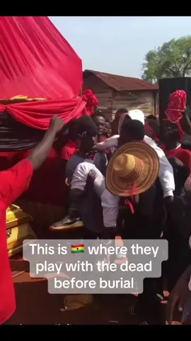 #duet with @KINGSKID🤴🤍🕊🕊 this is in Ghana,the community dances with the dead body before he is buried 🥹