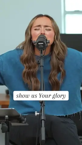 If yall have not seen Garett and Kate Serban on youtube go check out their #worship sessions. #worshipmusic #christiantiktok #godisgood 