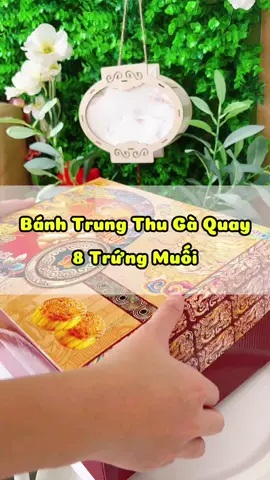 Bánh trung thu gà quay 8 trứng muối, trọng lượng bánh 900gram bánh to, vỏ hộp thiết kế sang trọng đẹp mắt dùng làm quà tặng người thân yêu là hết bài ✨🥮#bmfood #banhtrungthu #tandanloi #mooncake #bmgr #bentre71🌴🥥 #bentre71🌴🥥 #mientay 