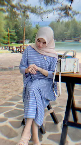 #outfitcewek #outfitwanita #outfitwanitakekinian #outfithijabsimple #outfitsimple #outfitinspiration #outfitinspiration 