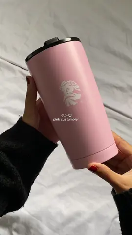 Dah lama tunggu pink restock, finally! It's so so pwetty 💓 @ZUS Coffee® 