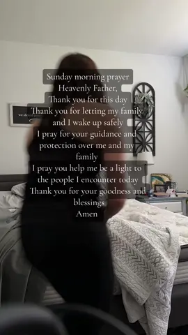 Sunday mornings ☀️ #morningprayer #prayer #sunday #blessings #prayerdaily #roadto10k 