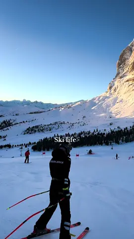 Unbeatableeee #foryou #skitok #girlswhoski #fypシ゚ #dolomitesitaly #dolomites 