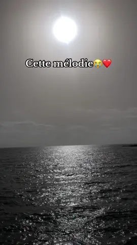 Yalla nagnoussi borom bii yobbou ak diameu❤️#talibei_cheikh #tidiane #tidiane_mouride_khadre_layéne #tiktoksenegal🇸🇳 #muslim #natural #musulman #bourde #natural 