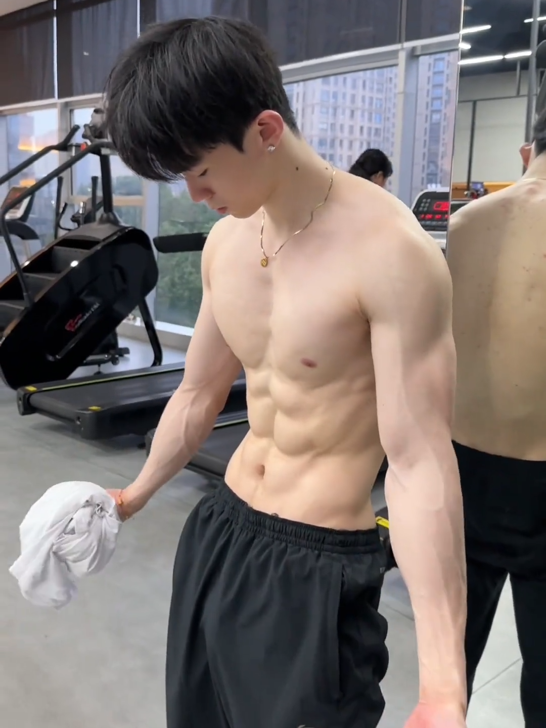 #chineseboy #gym #workoutmotivation #ผู้ชายจีน #Chen