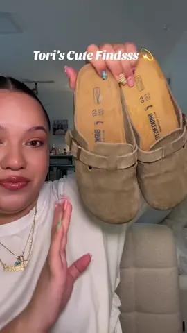 I can’t believe I found these 🤍🤭 #dhgate #fyp #fypage #parati #paratii #cutefinds #dhgatefinds #finds #dhgate_official #dhgateaffiliate #birkenstocks 