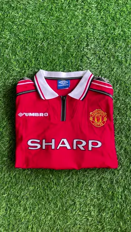 👕camisetón de fútbol ⚪Manchester United🔴 Temporada 98/99 David Beckham 7️⃣ 🏷 Con etiquetas  🪡 Talla M/L/XL 📦 Envío Exprés