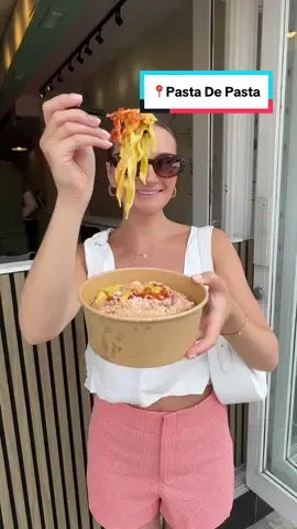 You need this homemade to-go fettucine for only $10🍝 #nyctok #pastatok #pasta #pastatime #homemade #fettuccine #cheesey #cheesetok #cheese #eastvillage #nyclife #thingstodonyc 