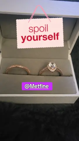 #giftideas #couplegoals #jewelry #tiktokshopsummersale #spoilyourself #spoilothers #fyp #fypツ #gift @Metfine 