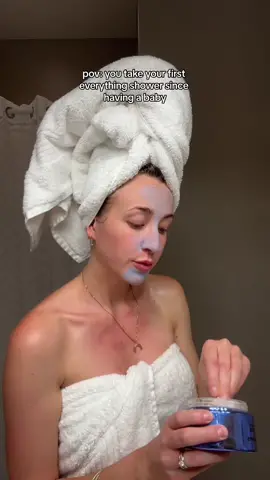 happy self care sunday mamas🫶🏼 #MomsofTikTok #momlife #everythingshower #pov #foryoupage #newmom #SelfCare 