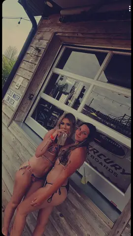 Nothin but Summer fun #Summer #sunburn #tanlines #drink 