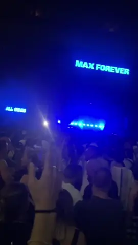 Ahhhhhhh…che bello il concerto di Max Pezzali 🖤💙 #inter #cn69 #fcinternazionale #milanistachiaccherone #maxpezzali 