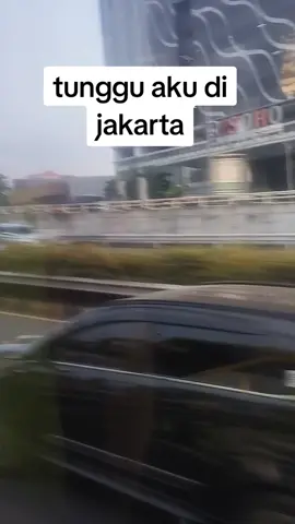 ke Jakarta yg kabarnya sdh bukan ibu kota 