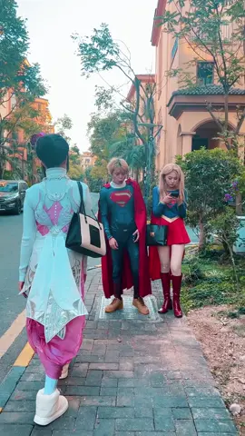 Superwoman, you are so jealous. #Superman #Supermancouple #Supermancan't #short #ChaoRenbuhuifei520