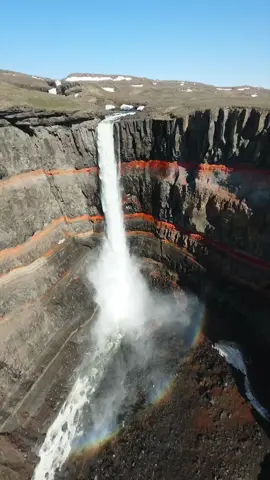 There was more water than usual after the heavy rain 💦 Still one of the most impressive waterfalls I’ve ever seen 😊