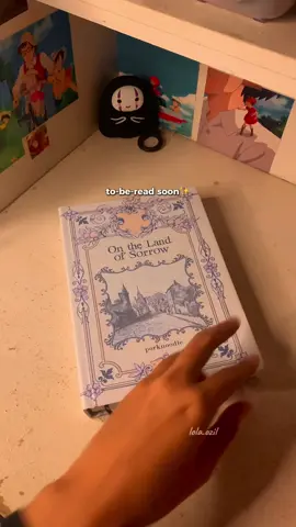 novel hidden gem lokal lagi nihh dari penerbit indie.💗 yang cari novel dengan tema kerajaan, trope enemies to lovers, berbahasa baku, baca On the Land of Sorrow!👑