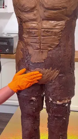 When you get so into decorating a cake you fail to realise which part you are filming youself making…. #deadpoolandwolverine 