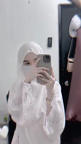 🤍  #tiktokselectfyp#tiktokbanned#fullwhite#niqabismalaysia #CapCut 