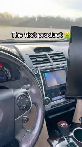 I wish I knew this existed sooner😱 #caraccessories #carplay #foryoupage #fypシ゚viral 