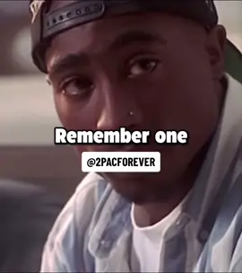 KEEP YOUR HEAD UP!! #tupac #tupacshakur #2paclegacy #2pac #2pacshakur #makaveli #thuglife #motivation #influencer #quotes #inspiration #blessed #gangster #Love #90s #hiphop #rap #fans 