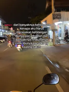 ibu bwaikk poll kalo sama aku tapi knpa ibu harus pergi duluu🥹 katanya ibu mau liat aku nikah smaa anak laki lakinyaa, katanya ibu janji mau kerumah akuu, pas melisa jagain ibu sakit di rs ibu bilang kalo ibu bakal cepet sembuhh🥹, sekarang melisa kalo kerumah udah gada ibu lagii, gada yg suka masakin melisa, gada yg suka ngajak melisa ngobrol, gada yg suka nanyain tentang ibuku lagi, tenang di sana yaa ibukuu maaff kaloo melisa masii suka nangiss kalo kangenn smaa ibuu, surgaa tempatmuu ibuuu🥹💗✨#fypシ゚viral #fypage #masukberanda #🥀 #sadvibes #alfatihah 