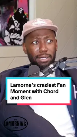 @Lamorne Morris ‘s craziest fan moment with @Chord Overstreet and Glen Powell🤣 #lamornemorris #fanmoment #chordoverstreet #glenpowell #comedypodcast 