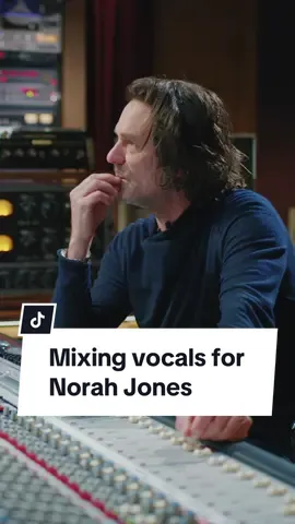 Tom Elmhirst demonstrates how to mix contemporary jazz vocals for Norah Jones. Watch the full 37-minute series at mwtm.com/ws11 #musicproduction #producertok #musicproducer #soundengineer #recordingsession #recordingstudio #mixingandmastering #mixingengineer #protools #tomelmhirst #norahjones #mixwiththemasters 