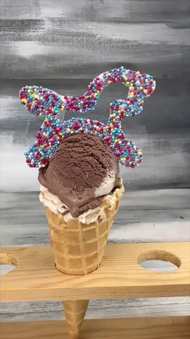 Schokoladen Einhorn mit Sprinkeln 🦄🦄🦄🦄 #unicorn #chocolate #icecream #sprinkles 