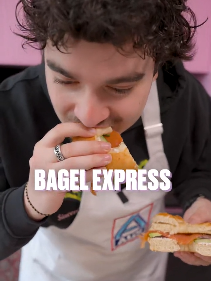 Quoi de mieux qu'un bon bagel préparé par les joueurs @Gentlemates pour te régaler cet été ? 🥯 #gentlemates #lesvraissavent  #ALDI #recette #gamer #entremates