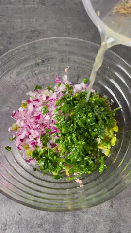 Easy snack recipe🥪 #snack#easysnack#EasyRecipe#salad#salads#insalata#fyp#saladrecipe#easymeal#easymealprep#CookingHacks#cooking#insalata 