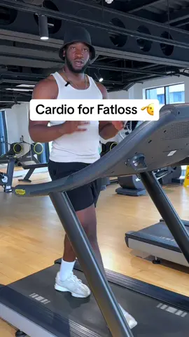 Cardio is an excellent tool to put yourself in a calorie deficit so you can lose some fat. Please always incorporate cardio into your routine. Its grear for fatloss. Choose the one you prefer and you can perform consistently. #cardio #cardioforfatloss #fatlosstips #fatloss #cardioworkout #cardiotips #caloriedeficit 