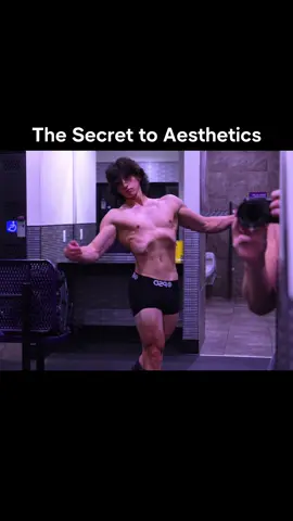 the secret is posing • • #GymTok #motivation #gym #aesthetic #gymmotivation #Fitness #fitnessmotivation #fypシ #fyp #fypシ゚viral 