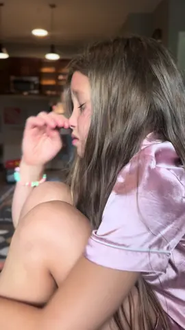 Please, subscribe 🥺 she's been crying all day