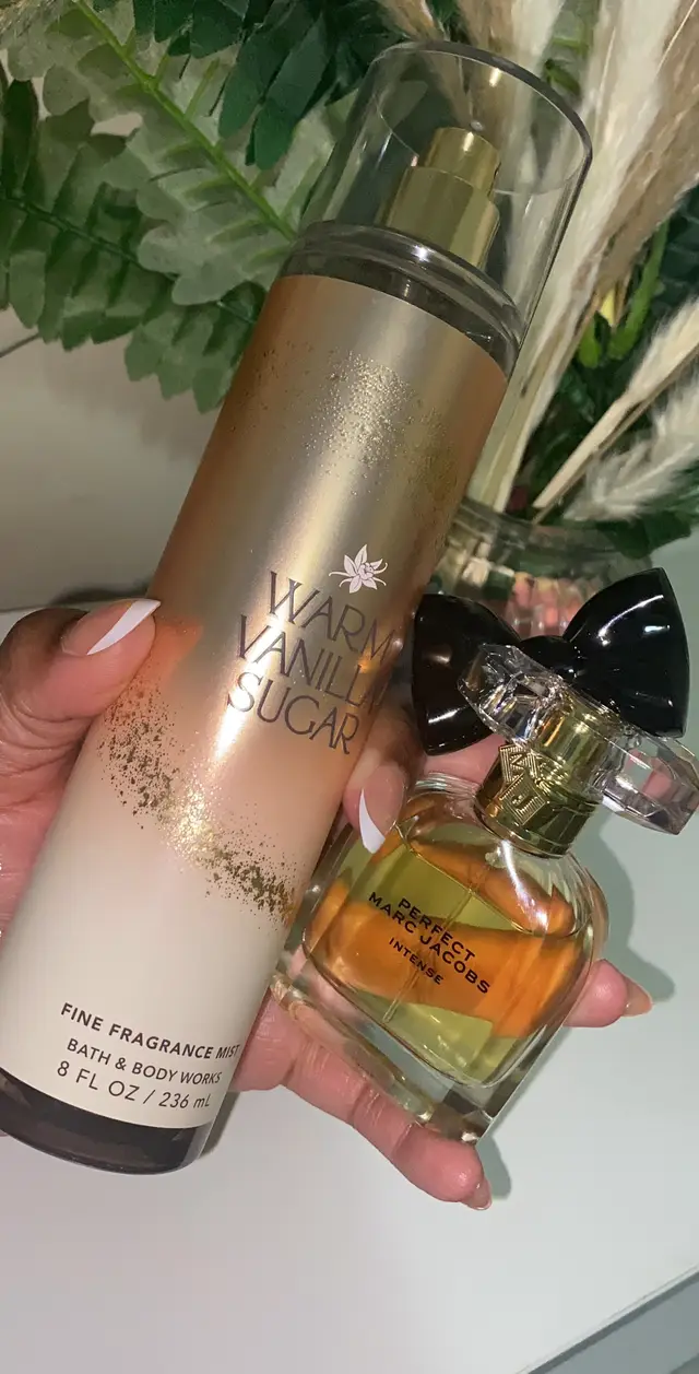 No matter what always make sure you smell amazing when you walk in the room!  #arabianperfume #perfumecombo #perfumetok #perfumes #fyp #viral #perfumecollection #arabperfumerecommendations #perfumeforwomen 