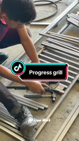 On progress safety grill design 🔥 untuk tempahan boleh direct whatsapl 019-5511761 🔥 mohon kalau dm di tt kalau saya lambat respon tolong wasap ya 👍