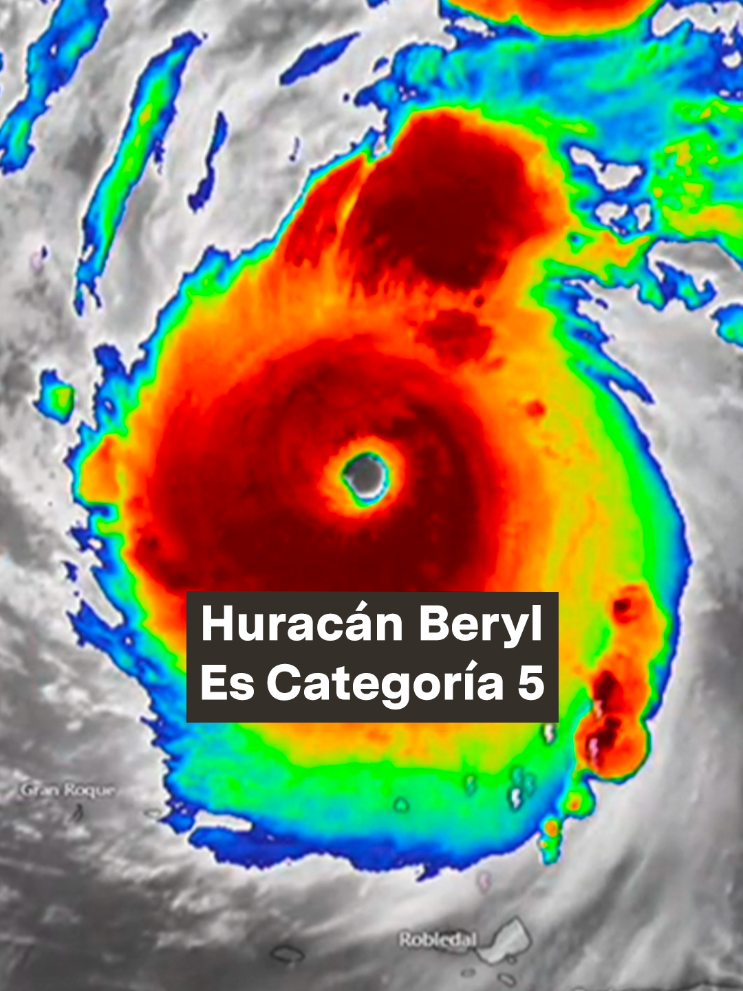 El Centro Nacional de Huracanes de los Estados Unidos confirma que el huracán Beryl, que se dirige a México, ya es categoría 5, la máxima en la escala Saffir-Simpson. Además alerta que será potencialmente catastrófico en el Caribe oriental. Se anticipa que este ciclón impactará el territorio mexicano después del 4 de julio. #Beryl #huracan #mexico#caribe