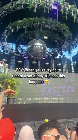 Plur vibes 😂🫶🏼 @Day Trip  #ravetok #raveoutfitideas #insomniac #festivalseason 