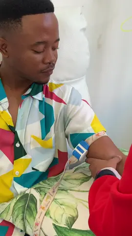 🔌 PLUG Glow Drip 🔌 Angifuni ukuthi nithi nginivalela ngaphandle ✨🧘🏽‍♂️  If you have any skin problems you might want to check them out!! @In perfect harmony  Well this time around bengiyothatha I glutathione drip. The glutathione drips help with hyperpigmentation, uneven skin tone, sun burns and overall glowing skin. The prices are from R600 8000mg Gluthathione